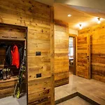 Hellochalet - Seventy One - Larger Family In The Center 아파트 발토우르넨체